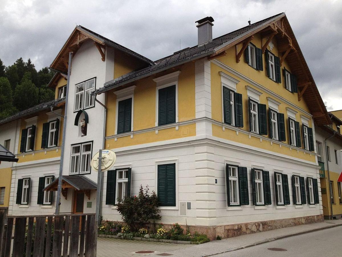 Frühstückspension Josefinum Bad Aussee Exterior foto